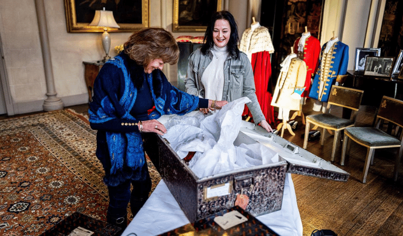 Belvoir Treasures Antiques Fair with Paul Martin
